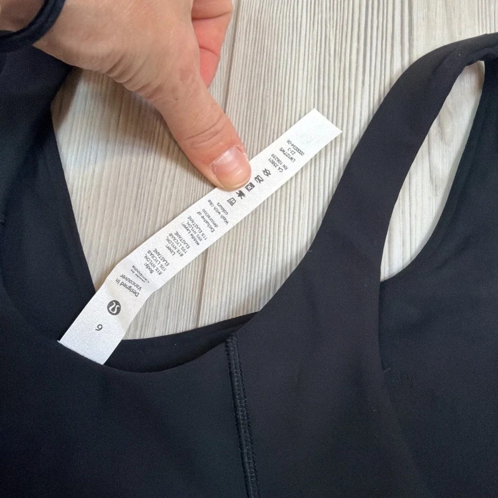 NWT Lululemon x Peloton Align Tank Top Black‎ Size 6 Built In Padded Bra